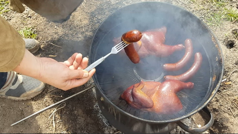 Как сделать коптильню для холодного копчения своими руками
